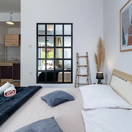 Apartment Mima